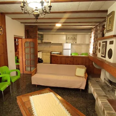 Vila Mitrojorgji Holiday home Shengjin